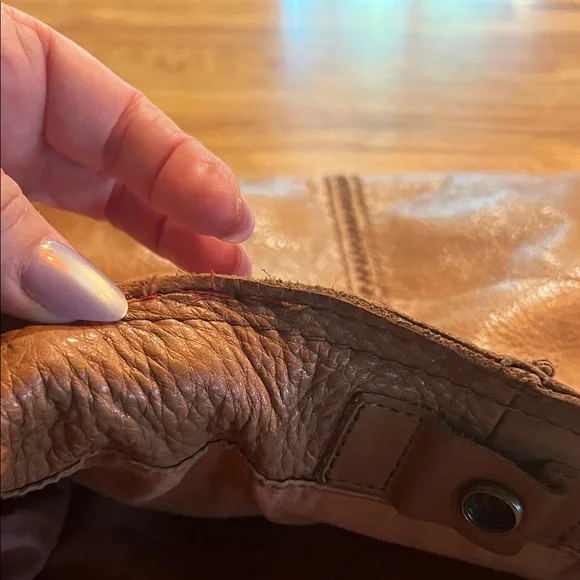 Lucky Brand Tan Leather Hobo Bag - Picture 16 of 16